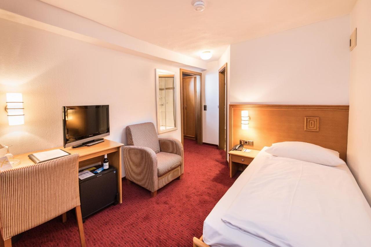 Goebels Hotel Zum Loewen 프라이데발트 외부 사진