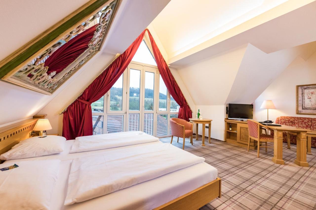 Goebels Hotel Zum Loewen 프라이데발트 외부 사진